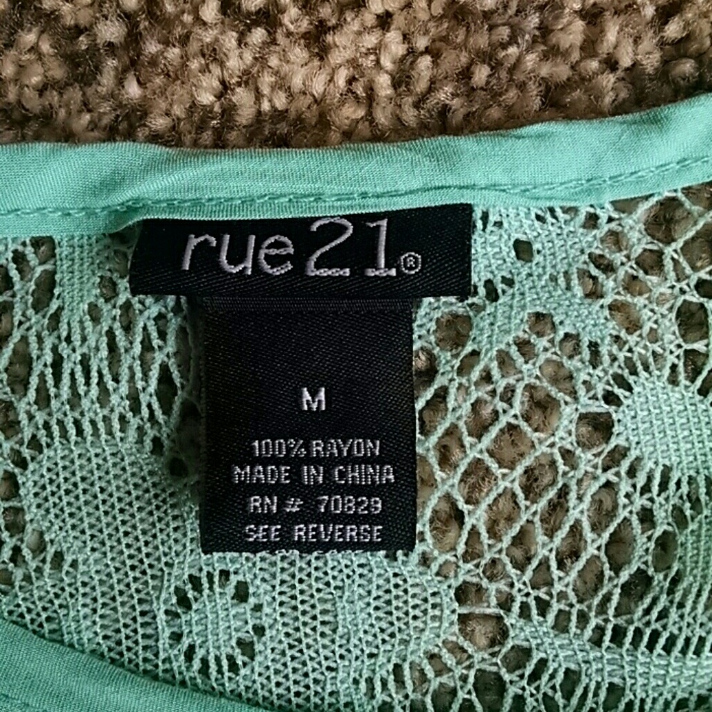 Tie-front Blouse - Picture 3 of 3