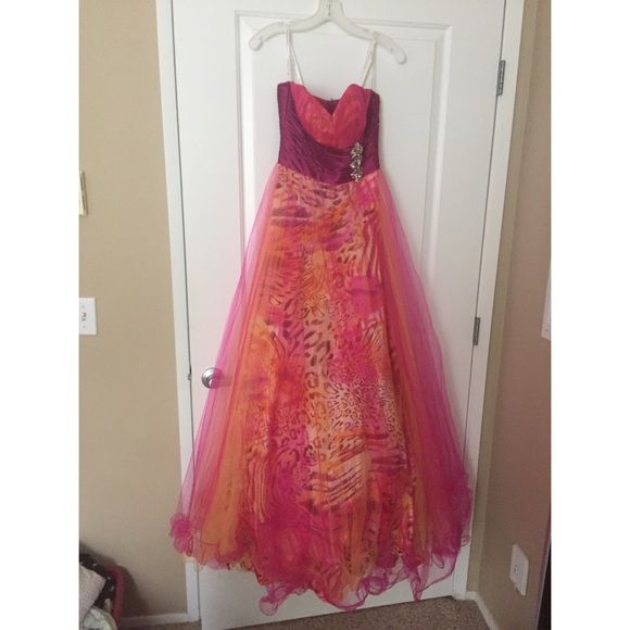 Multicolored prom dress 🌹 - Picture 2 of 3