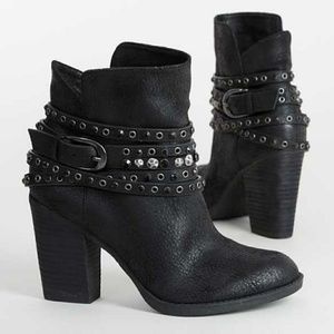 Super cute Not Rated ankle boot
