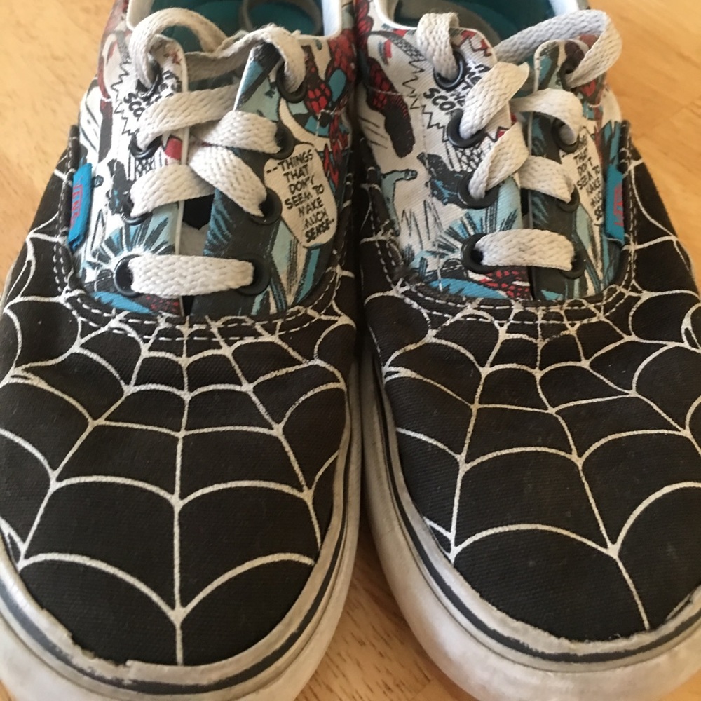 Boy's Spider-Man shoes