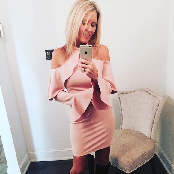 NWT Halter Dusty Rose Ruffle Dress - Picture 1 of 4