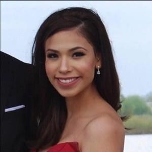 Meet your Posher, Jenissa