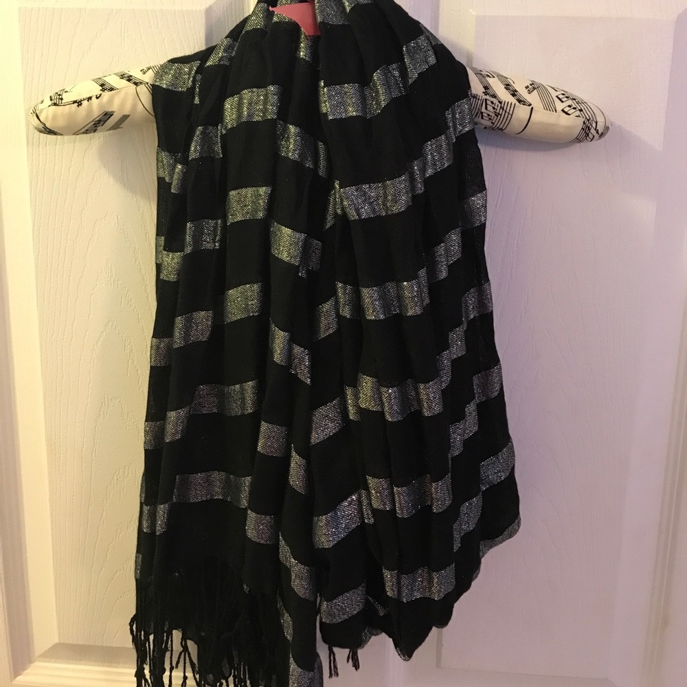 Shimmery Black Scarf
