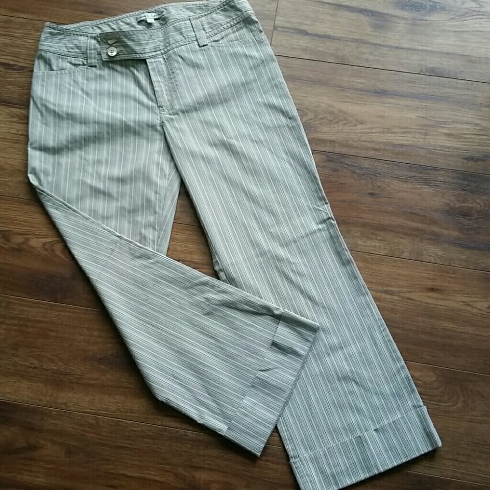 Nanette lepore cropped pants Sz 2 pinstripe