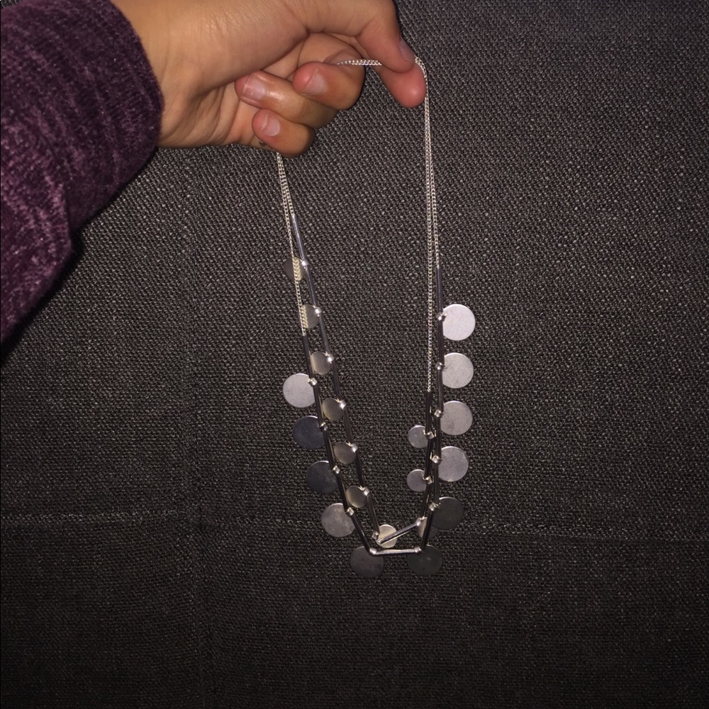 Silver double up necklace!
