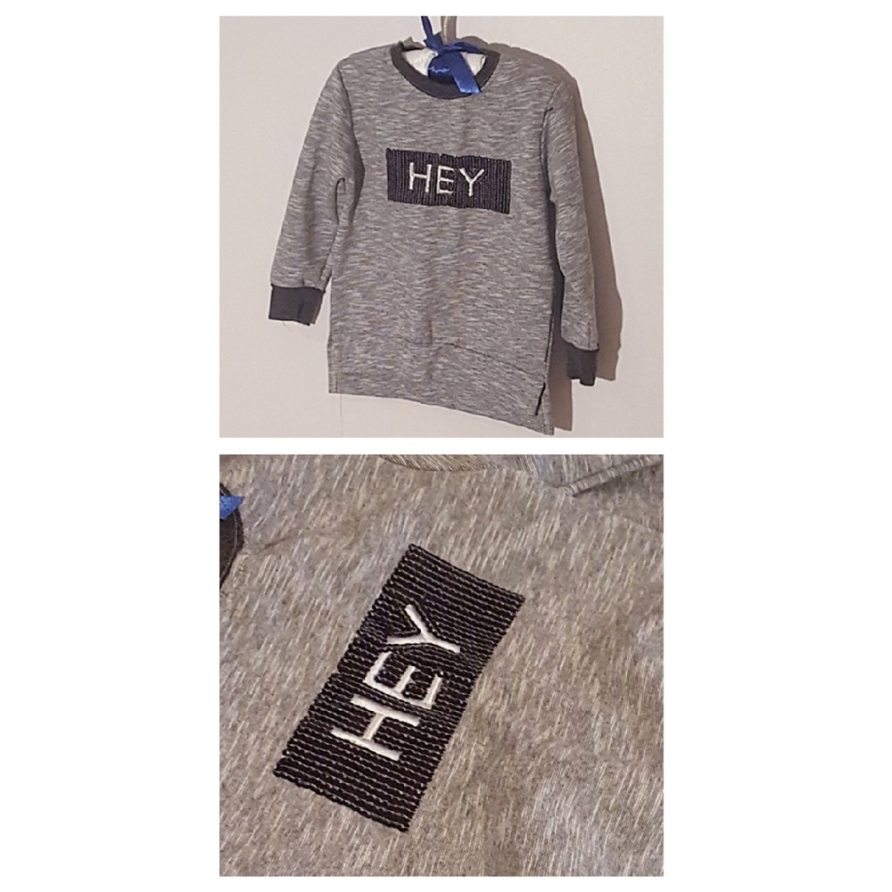 Boy's pullover sweatshirt