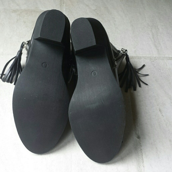 Women's size ankle boot with tassel zipper - Picture 3 of 3