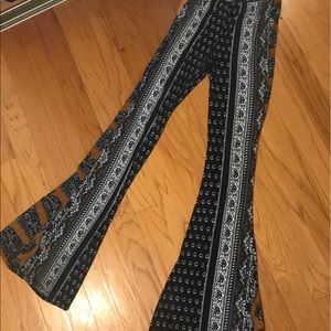 Novella Royals Janis Bell Bottom