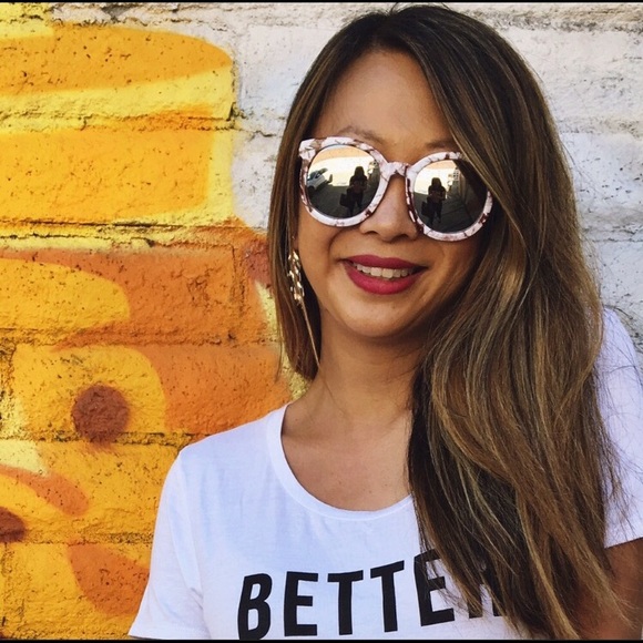 Mirrored Sunglasses with marble frames! - Picture 2 of 3