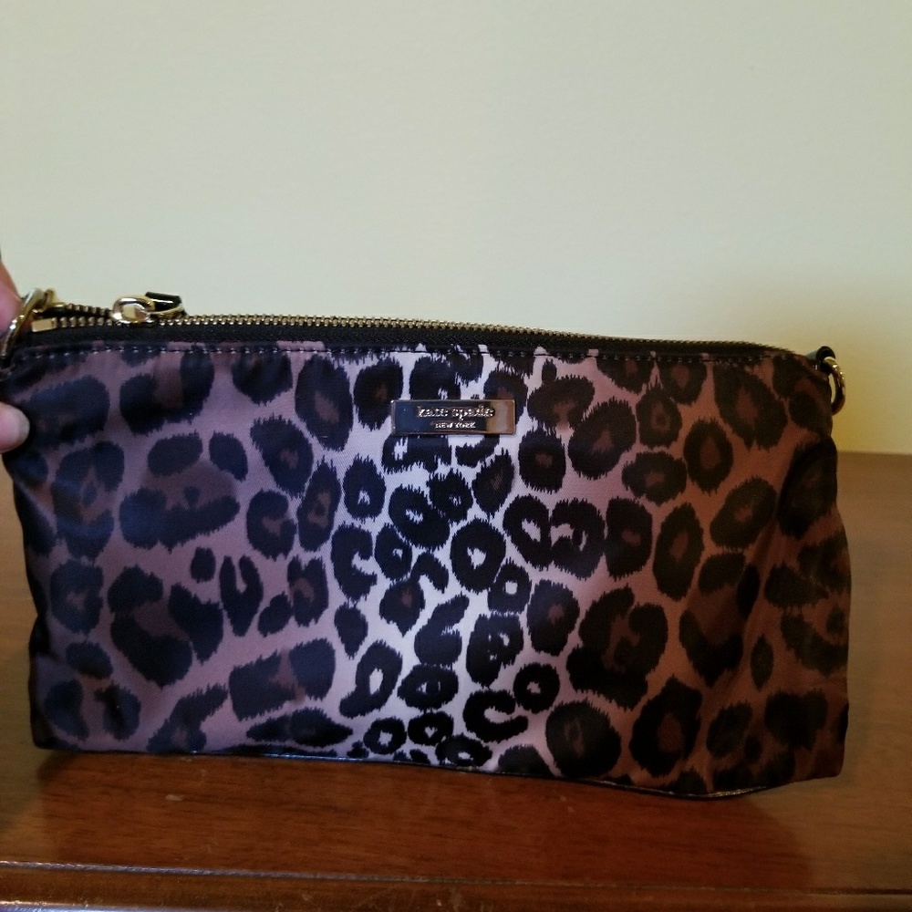 Kate Spade Purse - Picture 1 of 4