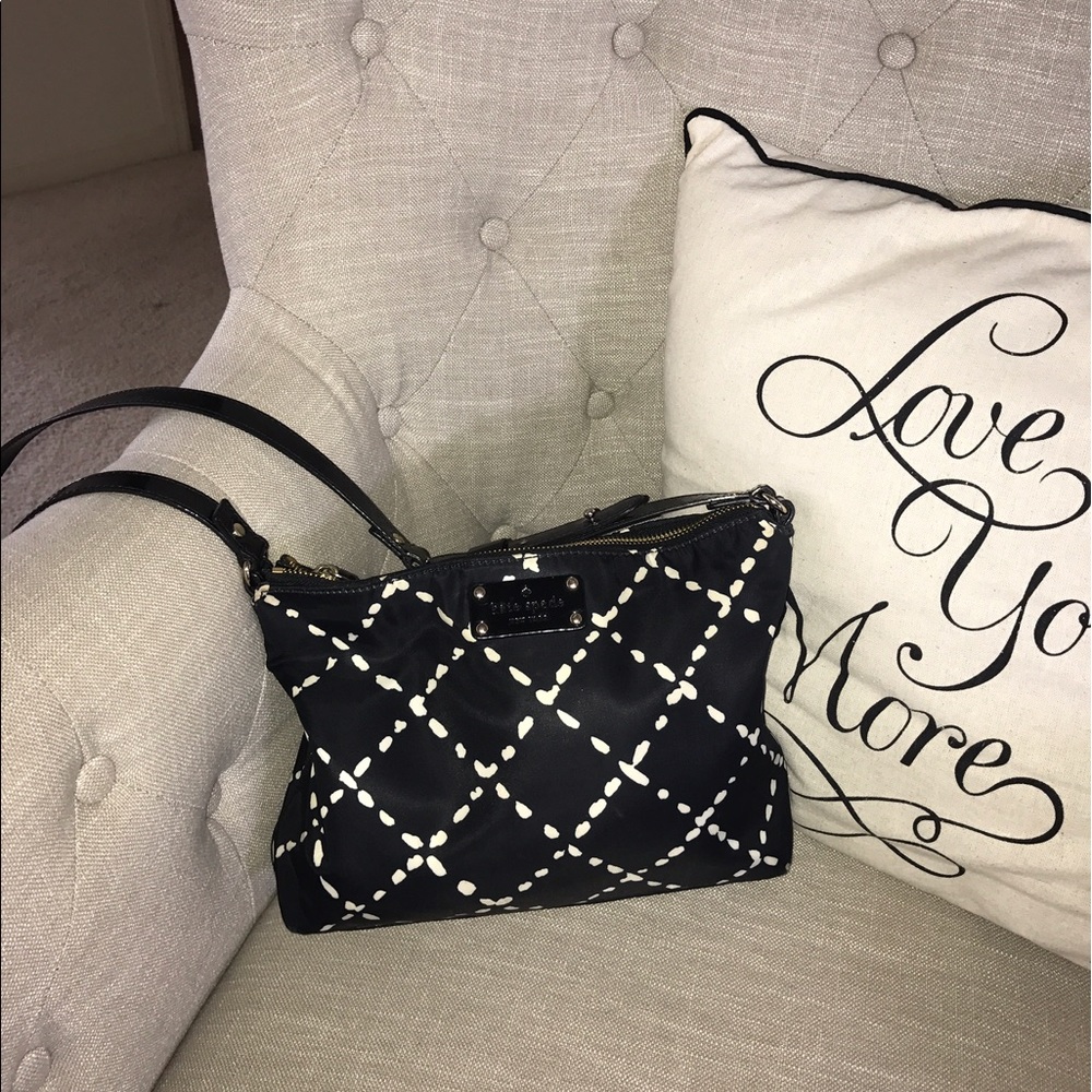 KATE SPADE Sew Be It Hailey purse, Black & White!