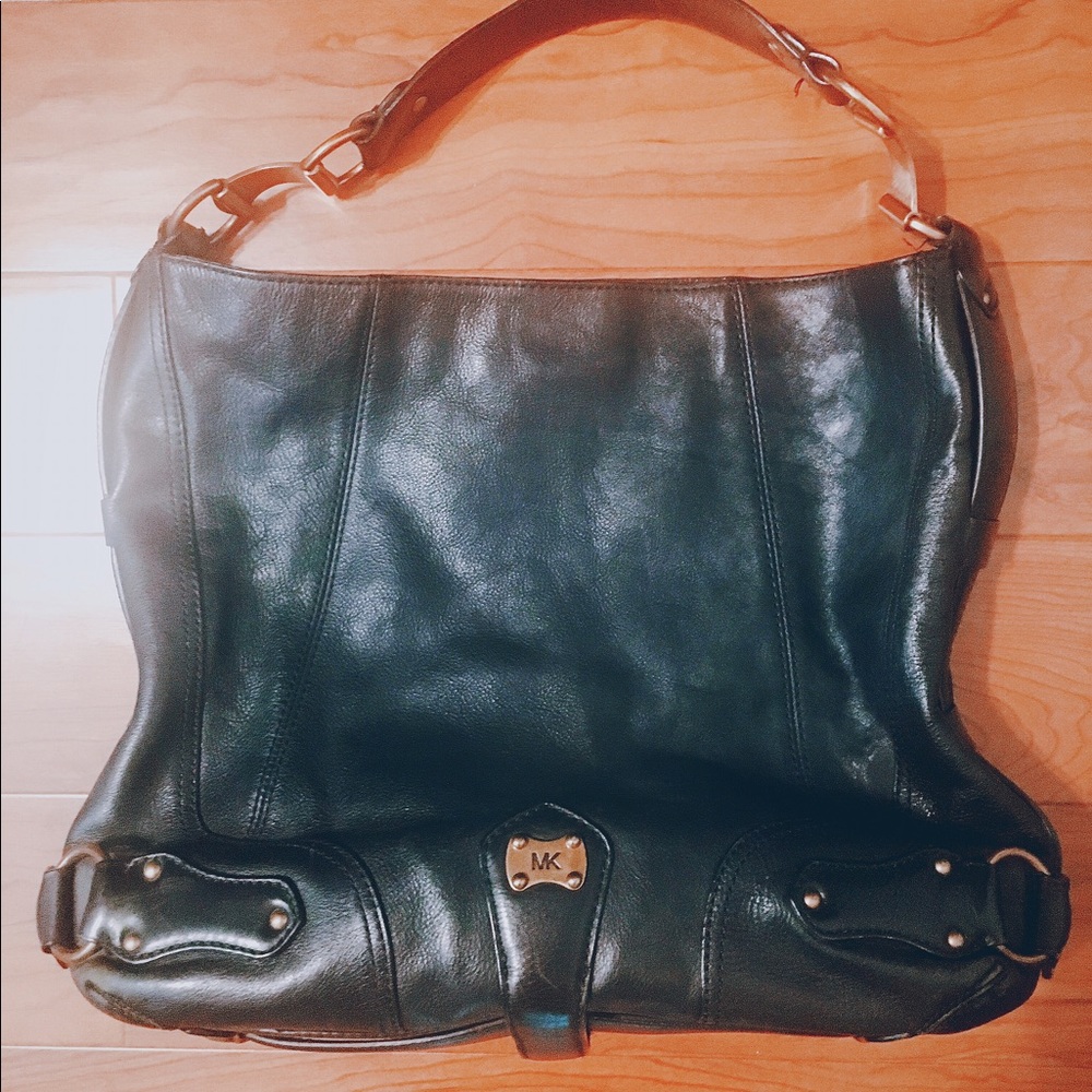 Leather Michael Kors bag