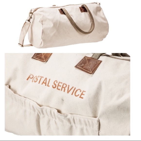 The Barrel Shack :: Gibson Handmade Satchel - Picture 3 of 4