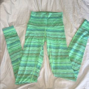 Lulu lemon yoga pants