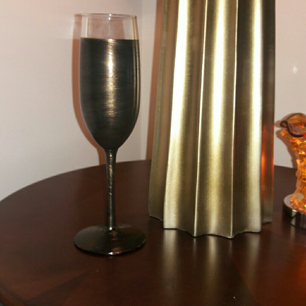 Custom champagne glasses