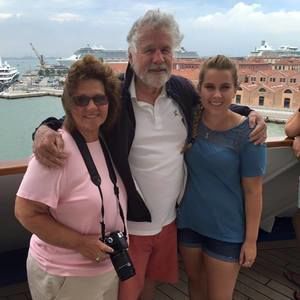 Meet your Posher, Carolyn