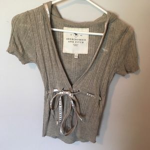 Abercrombie and Fitch crop cardigan