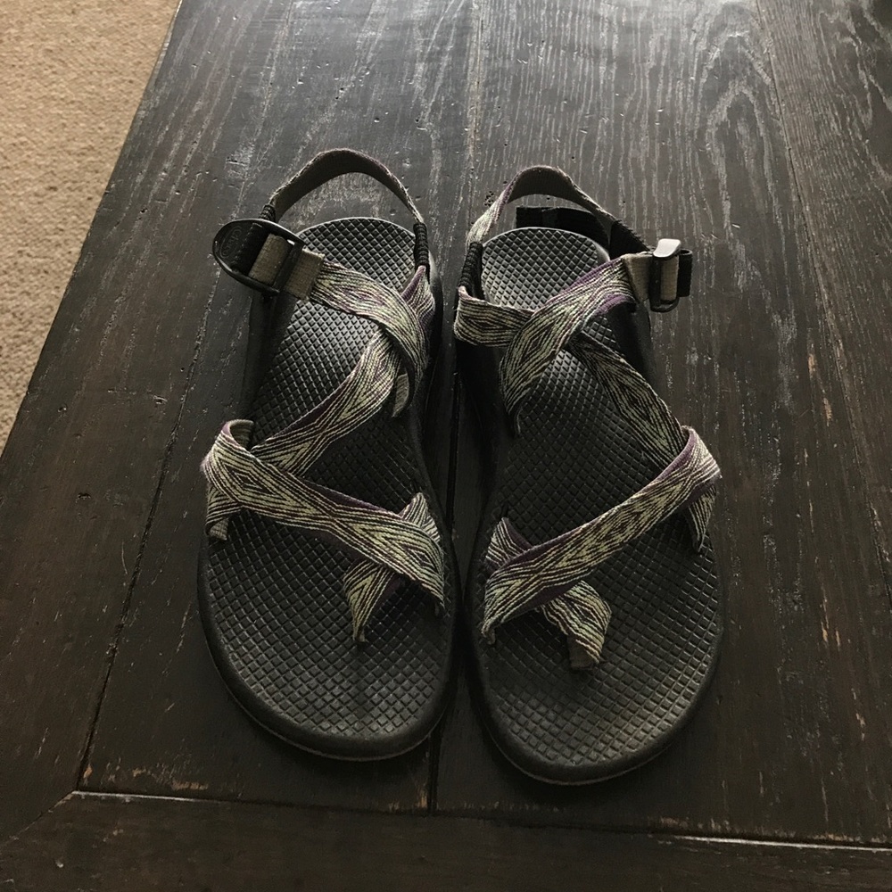 WOMENS CHACOS!!!!!!!✨✨✨✨