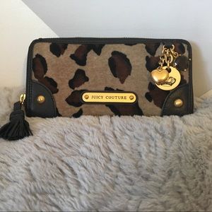 Brand new Juicy Couture Wallet