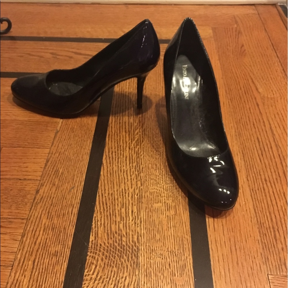 Enzo Angiolini Navy Blue Heels