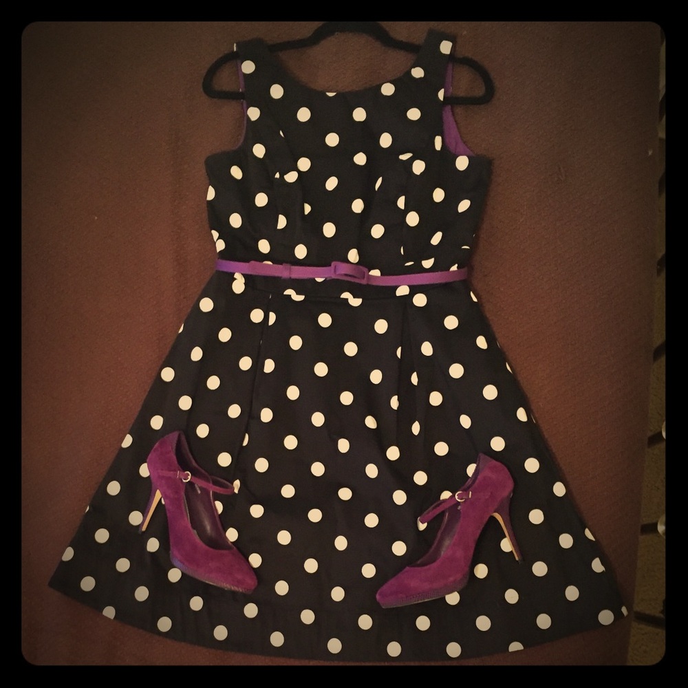 Classic dress with POCKETS