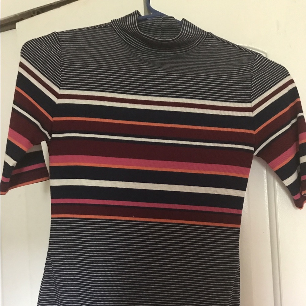 Mock neck tight fitting striped shirt