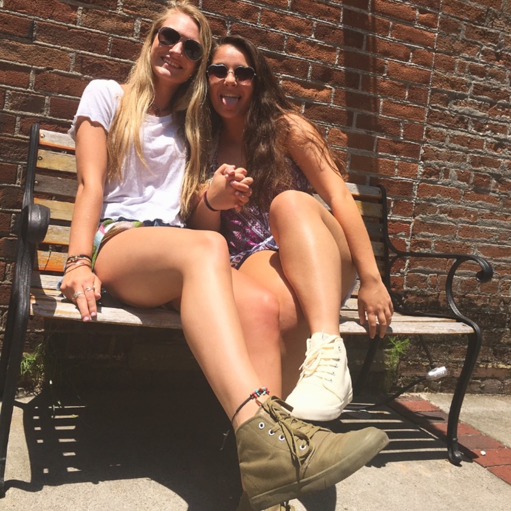 Meet your Posher, Hannah