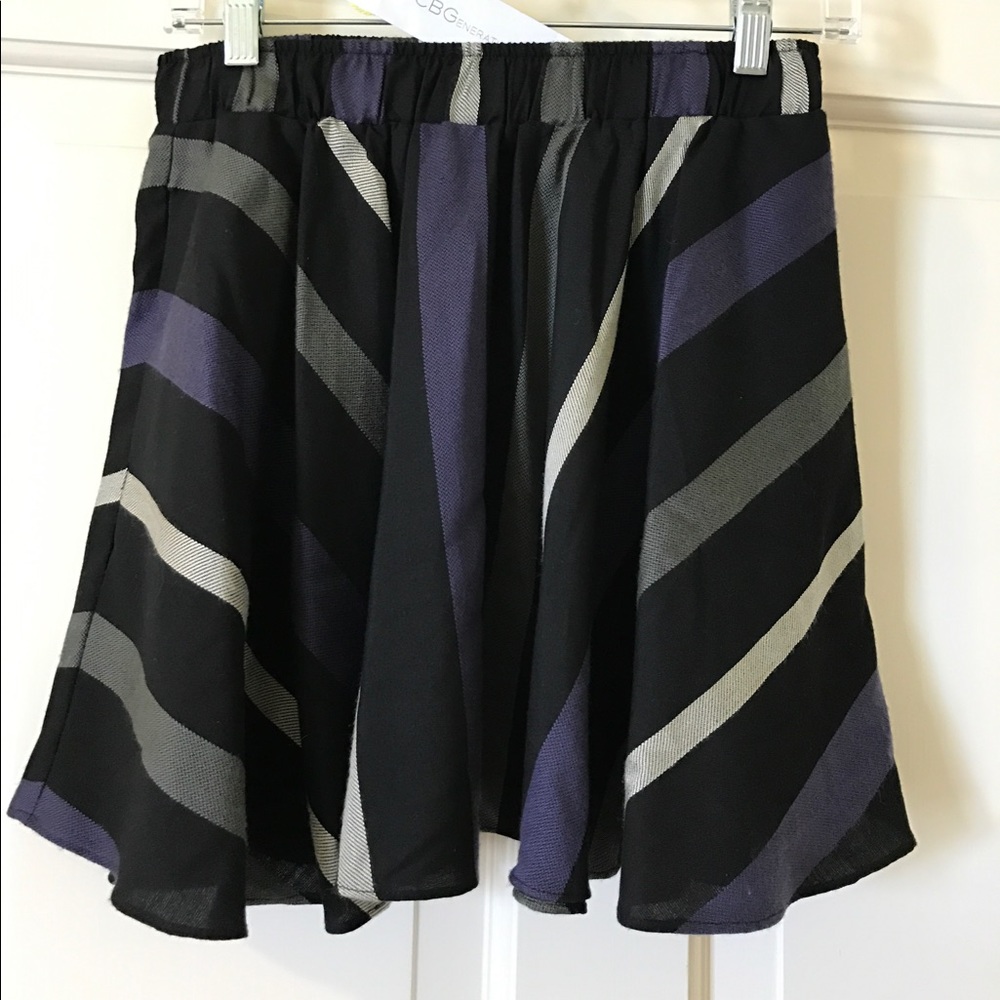 BCBG skirt- Small - Picture 1 of 8