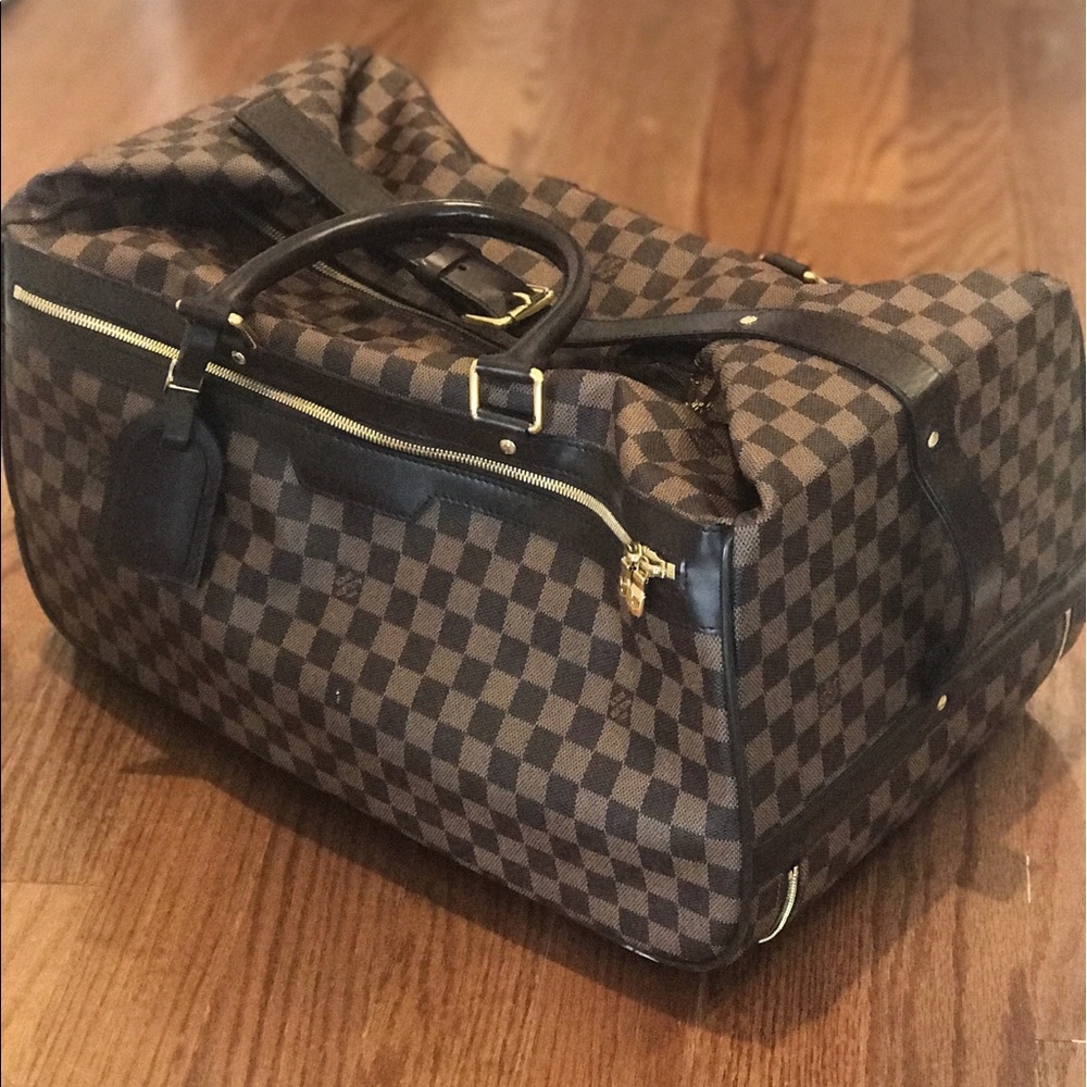 LOUIS VUITTON Damier Eole 50 Rolling Luggage
