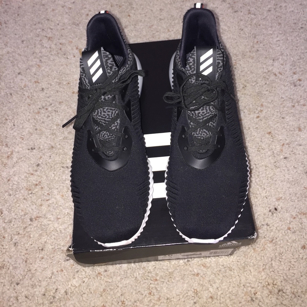 Alphabounce Adidas