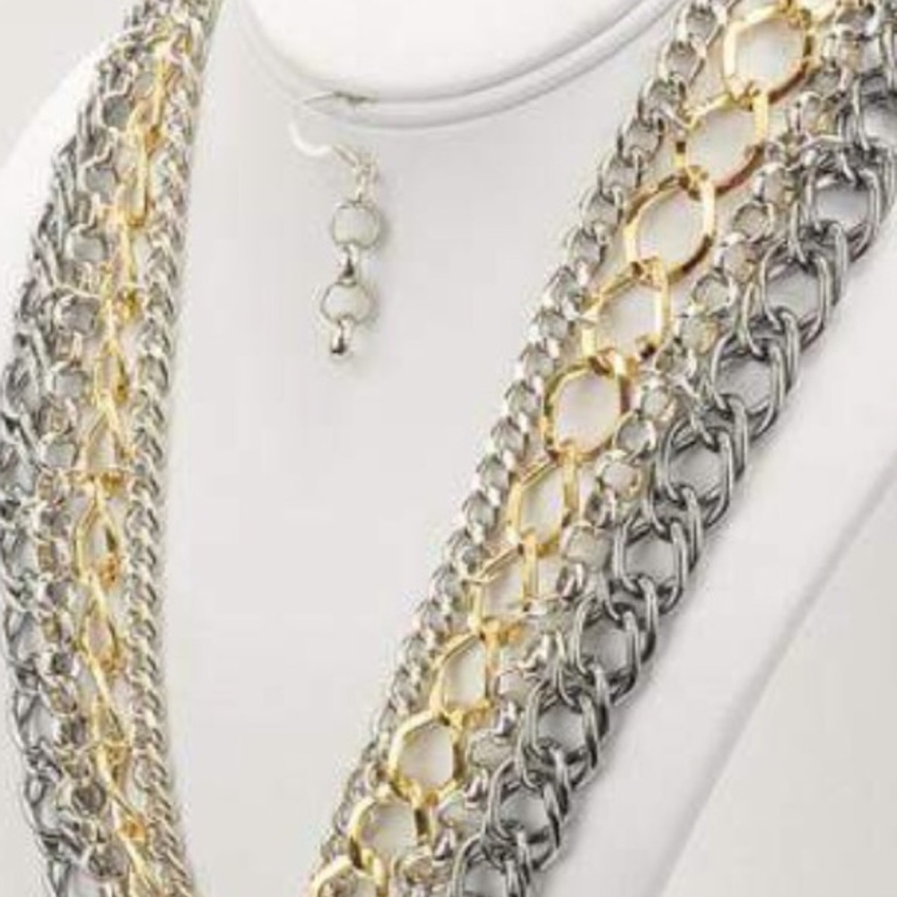 SLEEK UPSCALE GOLD/SILVER/GUNMETAL NECKLACE SET
