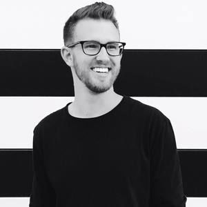 Meet your Posher, Davis