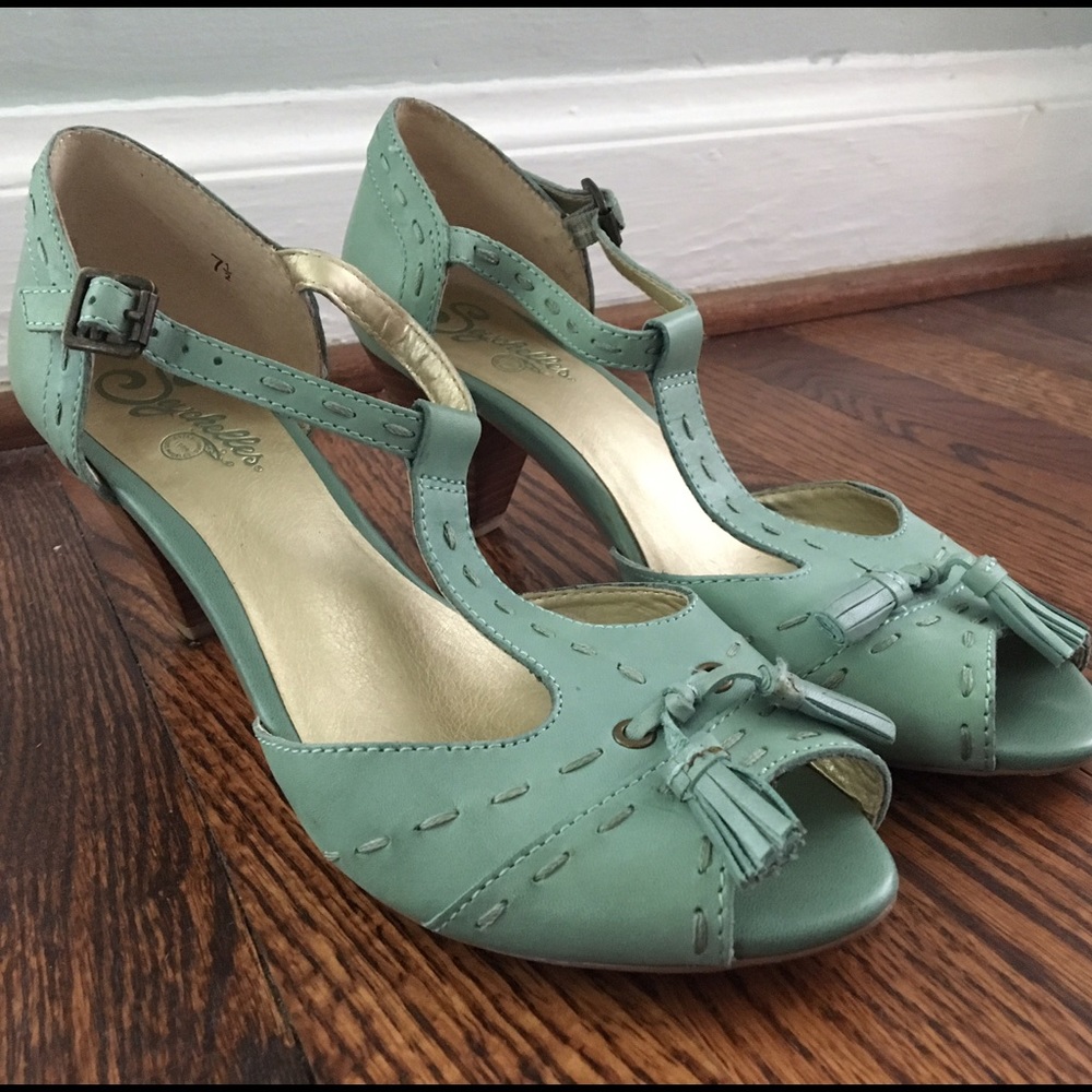 Seychelles from Anthropologie Mint Retro Heels