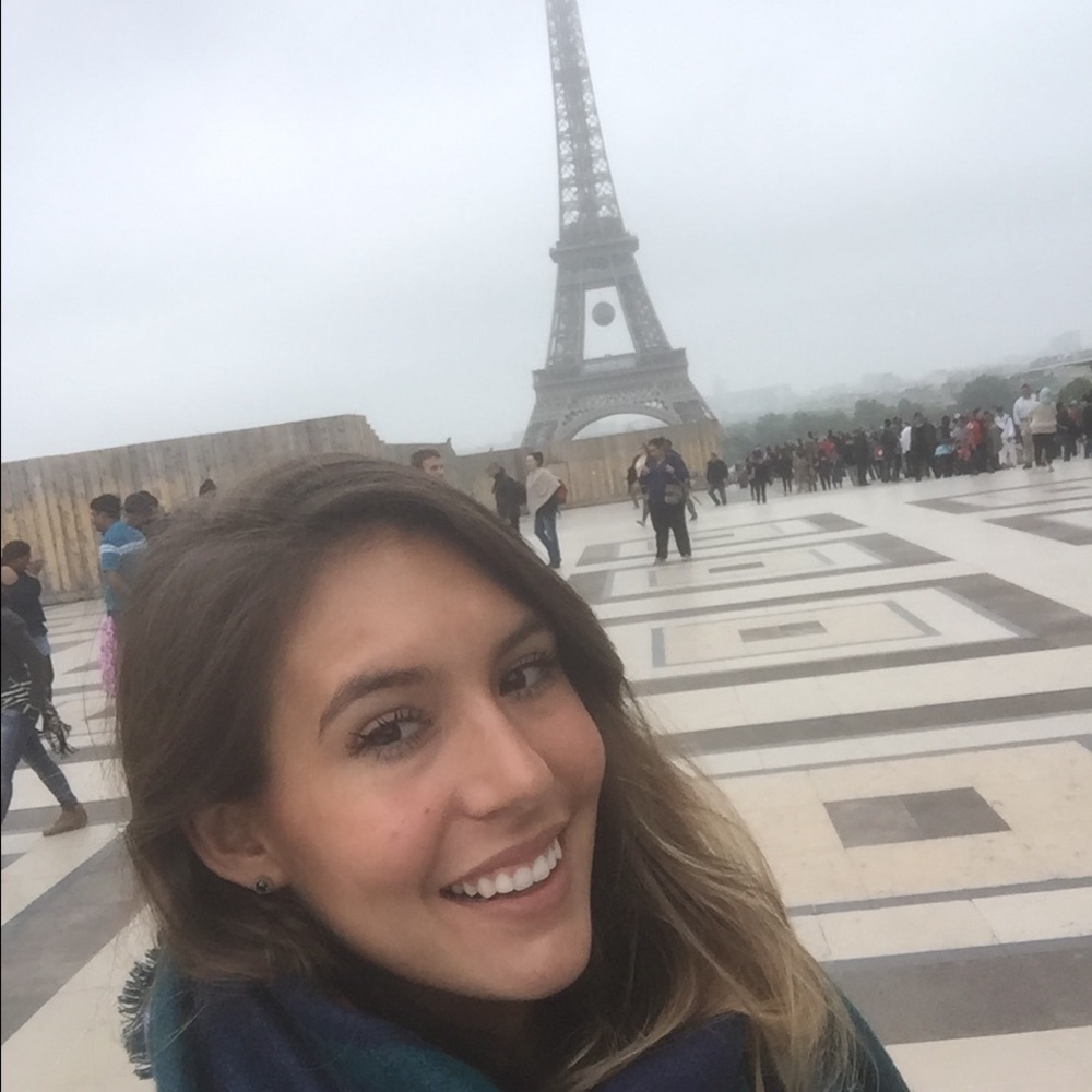 Meet your Posher, Francesca