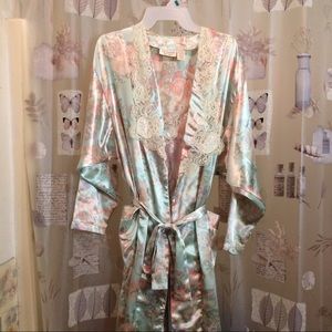 Victoria's Secret Gown and Robe Set Size M