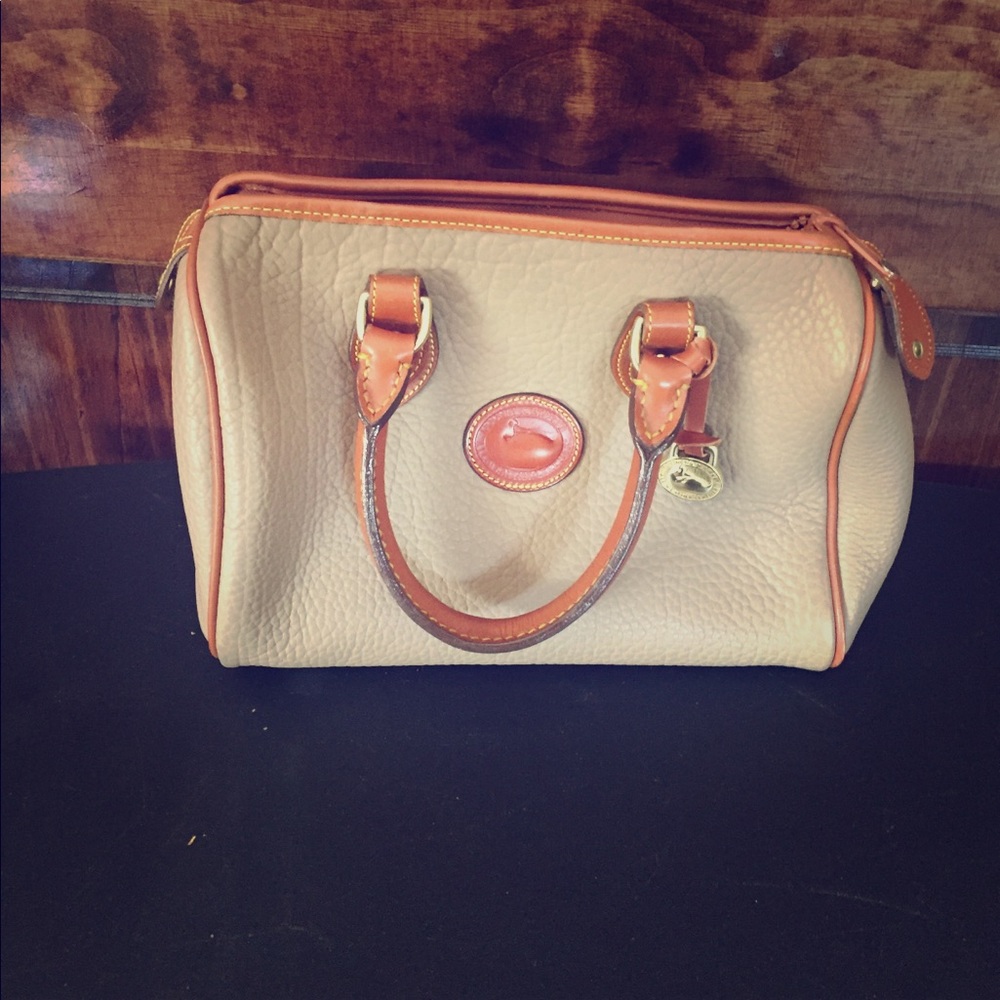 Dooney & Bourke Bag