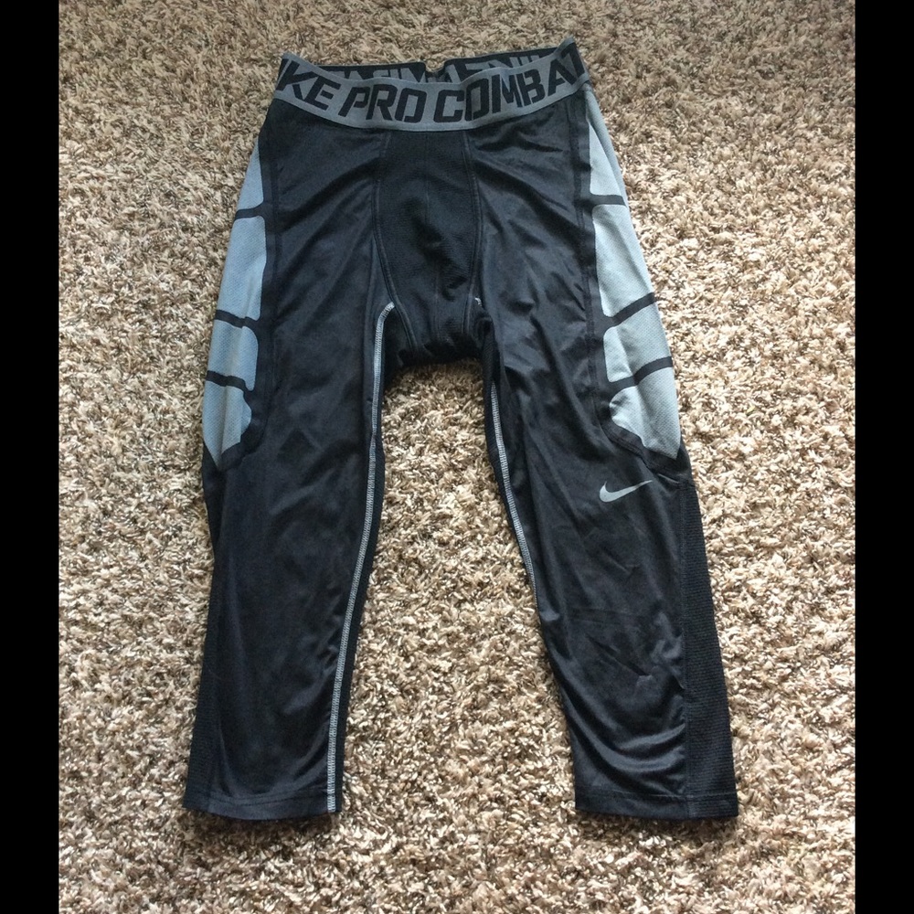 Men's Nike Pro Combat Compression Pants 3/4