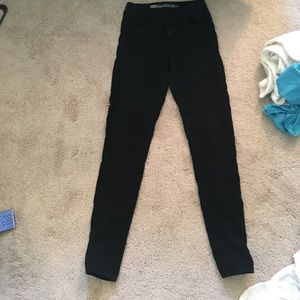 Black mid rise skinny jeans