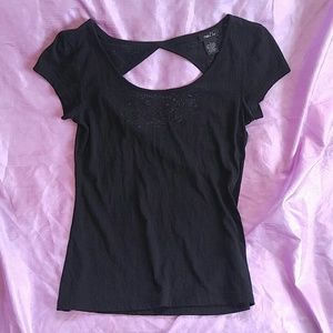 Rue21 keyhole-back tee