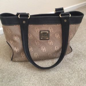 Dooney & Bourke Purse