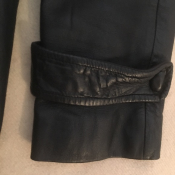 SOLD - Picture 3 of 4