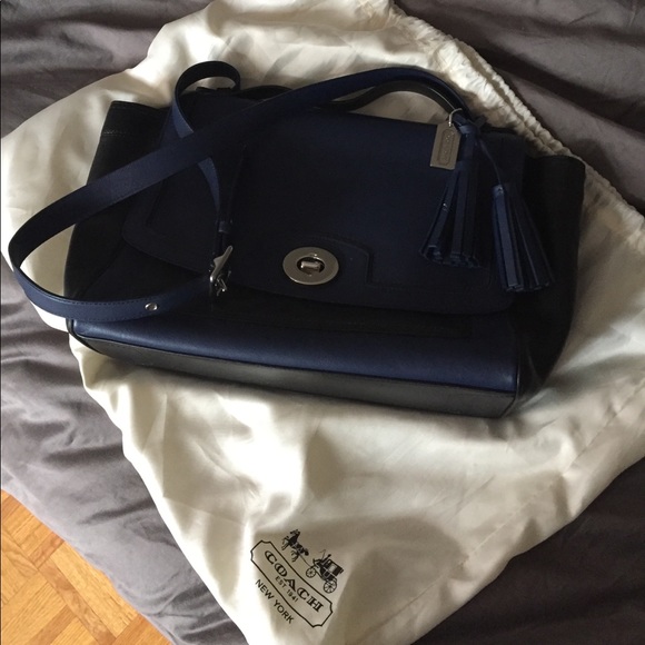 Coach handbag - Picture 1 of 5