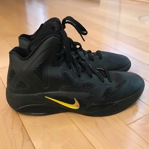 Nike Black Hyperfuse