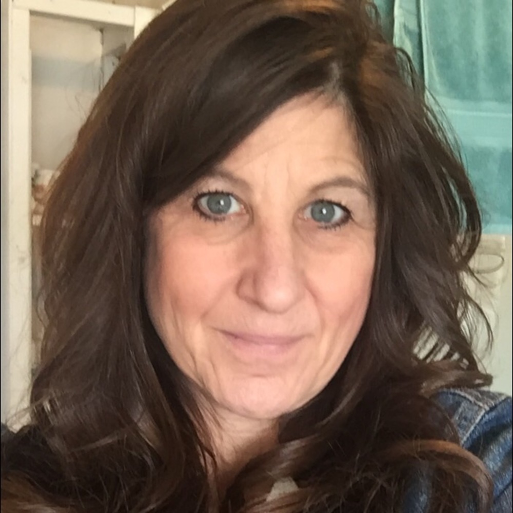 Meet your Posher, Michele