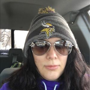 Meet your Posher, Milady