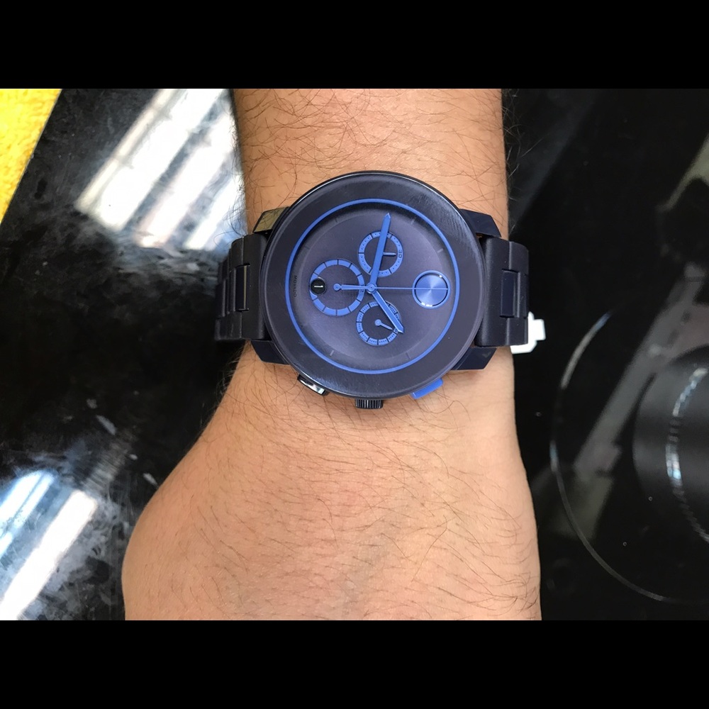 Movado 3600270 bold men's chronograph watch. - Picture 4 of 6