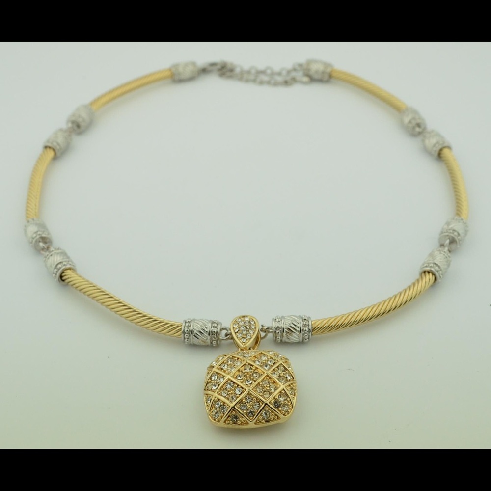 Gold and crystal necklace
