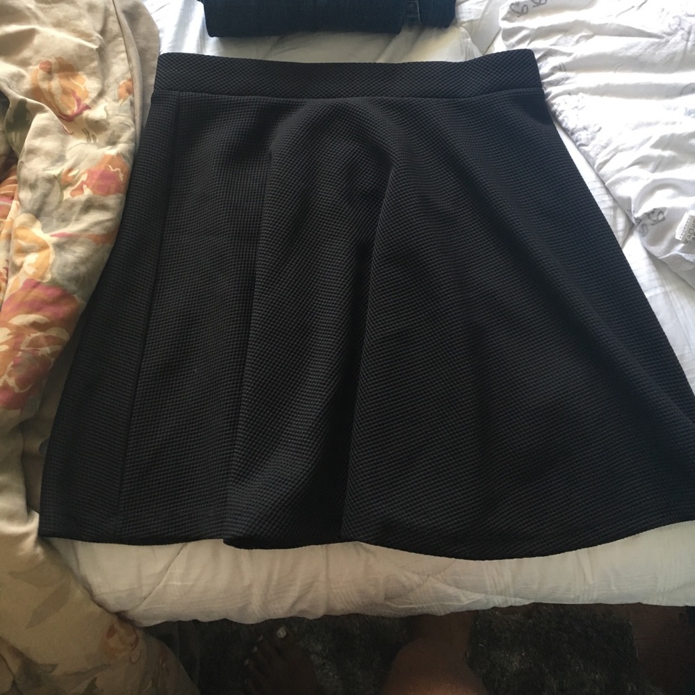 Black skater skirt