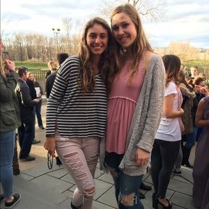 Meet your Posher, Ceci