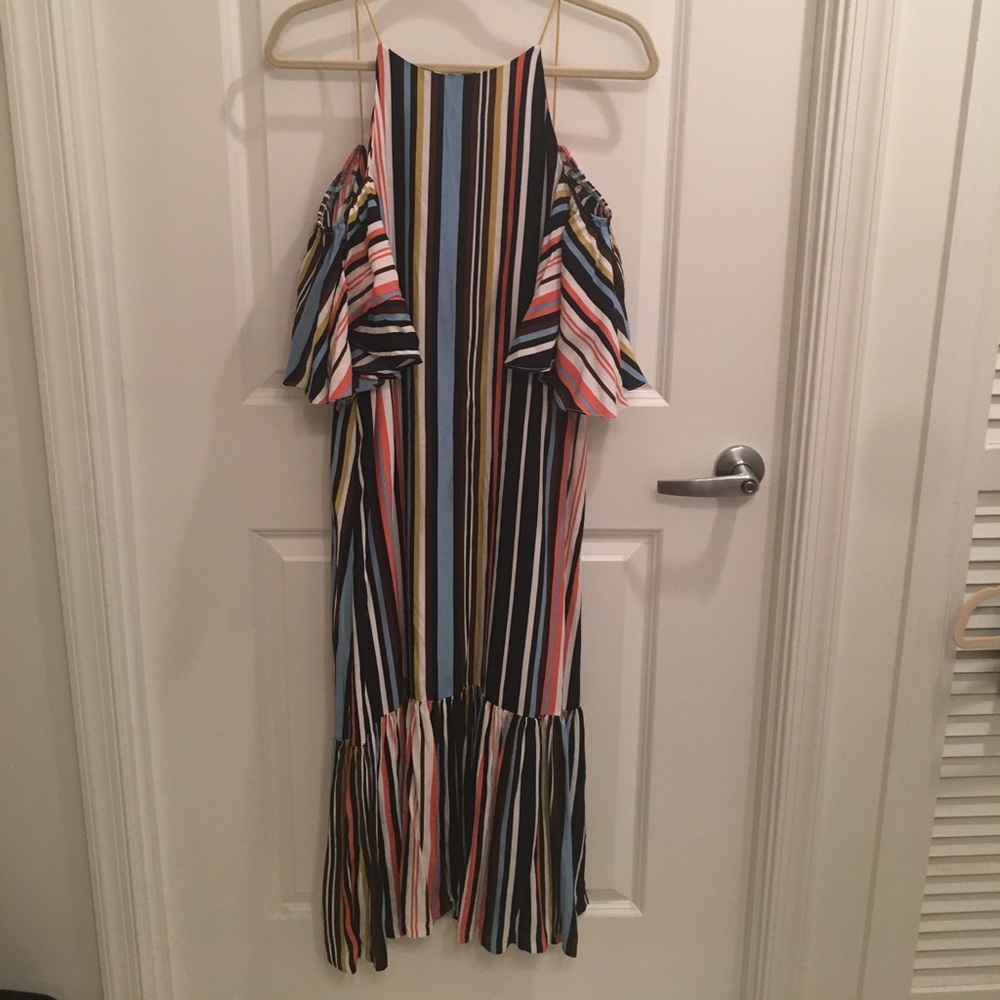 Cold shoulder maxi dress